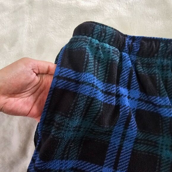 Men's Fleece Plaid Pajama Bottoms | Size M | Blue, Black, Green - Picture 6 of 16
